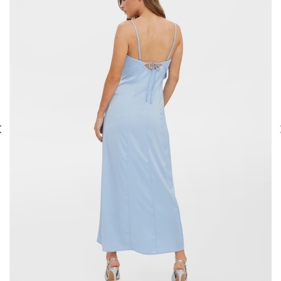 Baby Blue Satin Strap Maxi Dress Size L - Picture 4 of 9